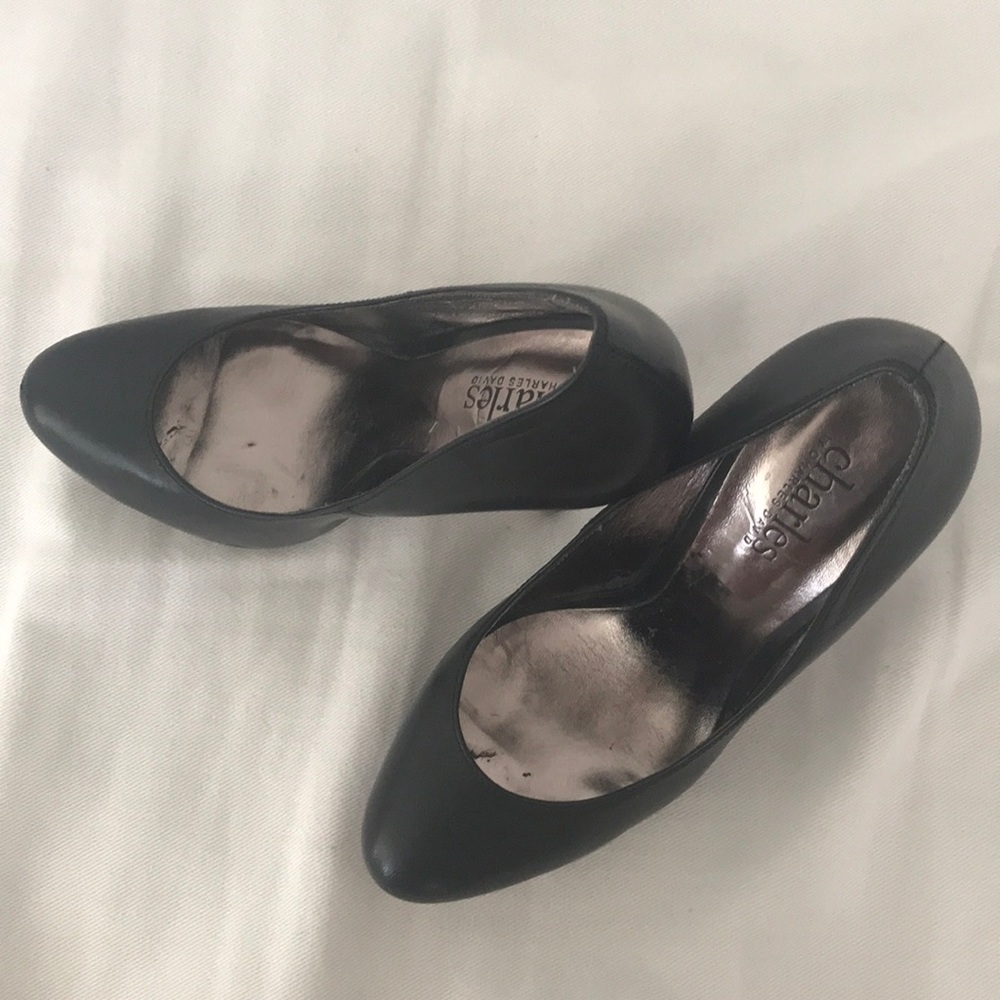 COPY - Charles David Pure Black platform pumps Size 6